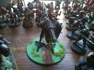 A Sentinal, piloted by a crazed cultist.  I love these egg-walkers!