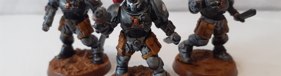 Three grey Space Marine Reivers